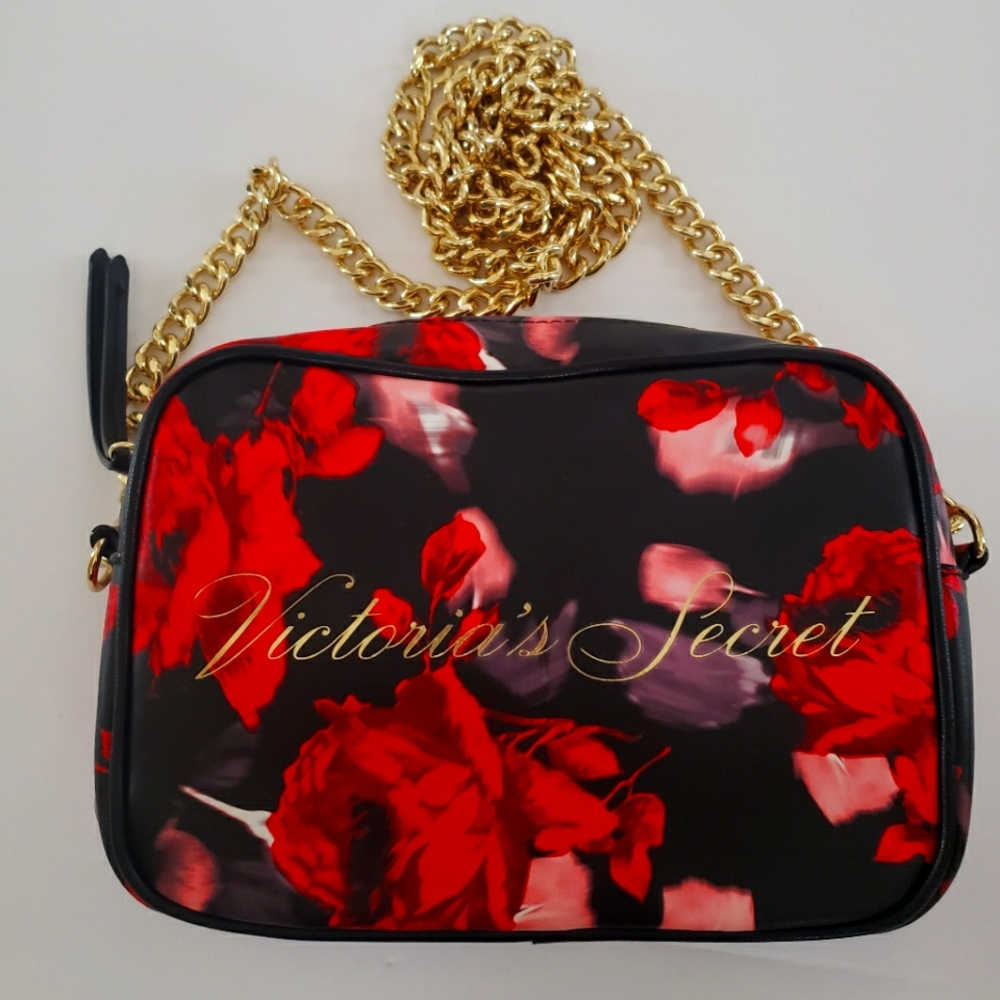 Victoria's Secret Rose Bag with Gold Chain Strap!!!!